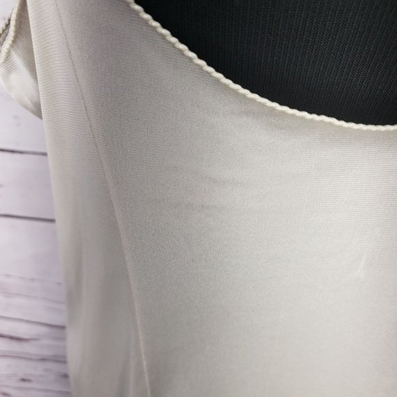 VANITY FAIR Women's Vintage Intimates Cream Off White Nylon Double Side Slit Sli - Picture 8 of 9